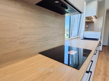 IMG_3853 | Pronájem bytu, 2+kk, 64 m²