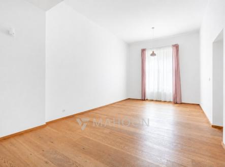 obývací část | Prodej bytu, 2+kk, 58 m²