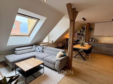 Pronájem bytu, 3+kk, 88 m² obrázek