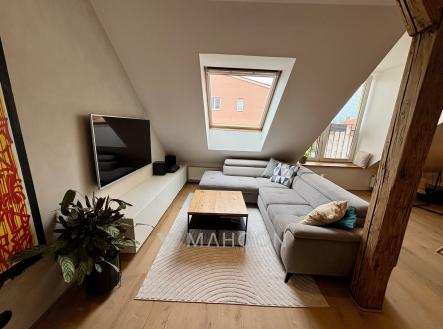 IMG_0217 | Pronájem bytu, 3+kk, 88 m²