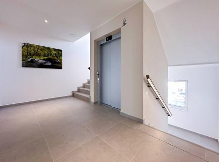 Bez popisku | Pronájem bytu, 2+kk, 52 m²