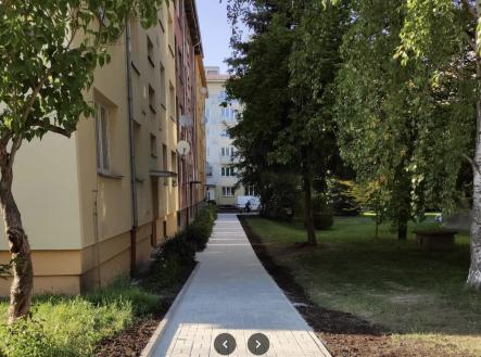 Pohled na dum_1.jpg | Pronájem bytu, 1+kk, 22 m²