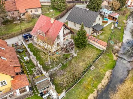 Pohled na dum z vrchu.jpg | Prodej - dům/vila, 180 m²
