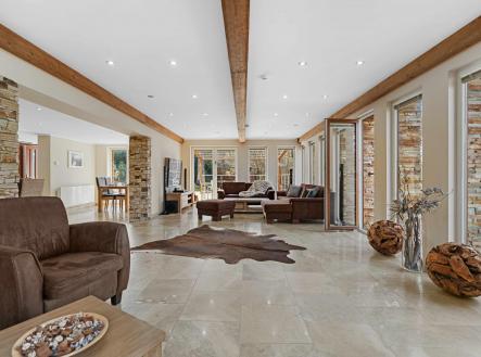 Obyvaci prostor_1.jpg | Prodej - dům/vila, 247 m²