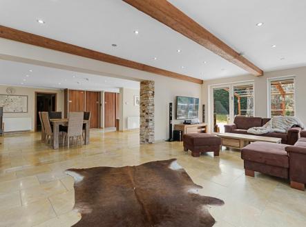 Obyvaci prostor_3.jpg | Prodej - dům/vila, 247 m²