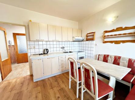 Kuchyne 2NP.jpeg | Prodej - dům/vila, 149 m²