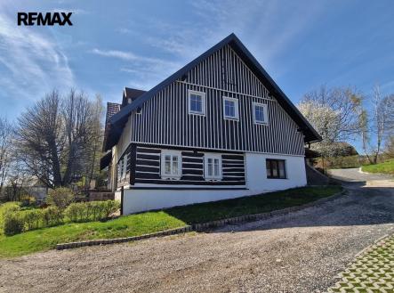Dům | Prodej - chata/rekreační objekt, 368 m²