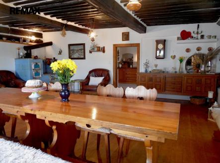Společenská místnost | Prodej - chata/rekreační objekt, 368 m²