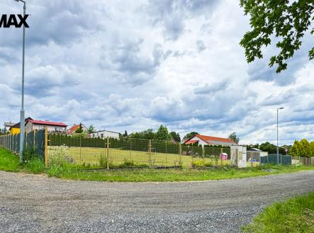 Rohový pozemek | Prodej - pozemek pro bydlení, 1 644 m²