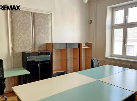2.jpg | Pronájem - kanceláře, 33 m²