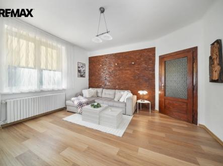 1.jpeg | Prodej - dům/vila, 240 m²