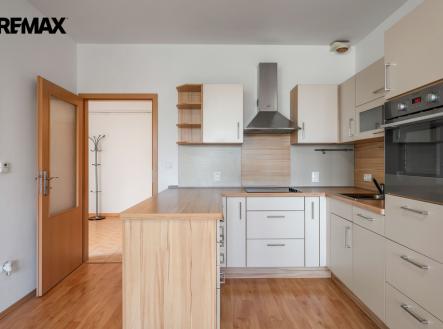 3-1.jpg | Prodej bytu, 2+kk, 67 m²