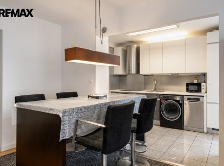 dsc00780.jpg | Prodej bytu, 2+kk, 77 m²