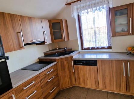 Prodej - dům/vila, 220 m²