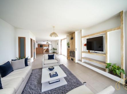 Prodej - dům/vila, 220 m²