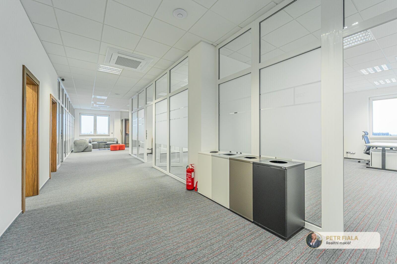 Pronájem kanceláře 258 m² Genius Business Park