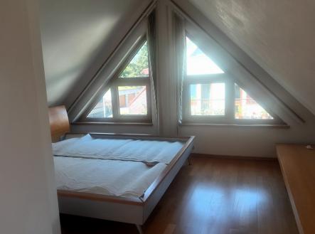 Fotka 3 | Pronájem bytu, 3+1, 85 m²