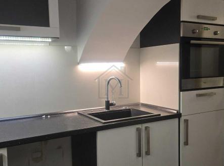 Prodej - dům/vila, 140 m²