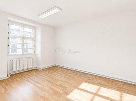 Pronájem - kanceláře, 51 m²