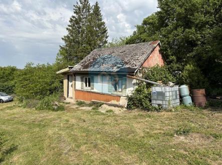 Prodej - pozemek, zahrada, 880 m²