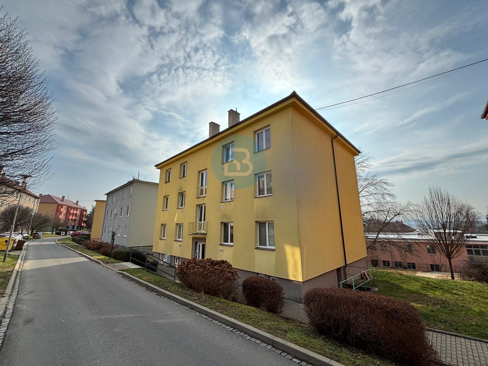 Prodej bytu 2+1 s lodžií určeného na ulici Okružní, Uherský Brod