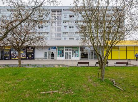 untitled-1.jpg | Prodej - obchodní prostor, 184 m²