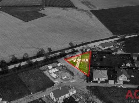 dji-20260521121234-0318-d-bw.jpg | Prodej - pozemek pro bydlení, 967 m²