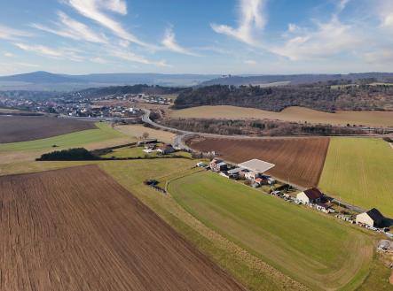 3 | Prodej - pozemek pro bydlení, 850 m²