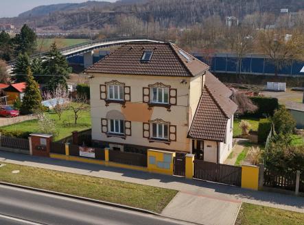 1 | Prodej - dům/vila, 250 m²