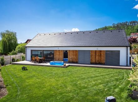 Pohled ze zahrady | Prodej - dům/vila, 114 m²