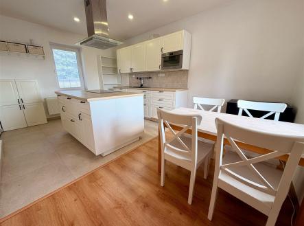 . | Pronájem - dům/vila, 96 m²