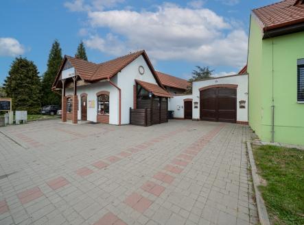 hf-4.jpg | Prodej - obchodní prostor, 470 m²