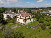 Prodej - dům/vila, 338 m²