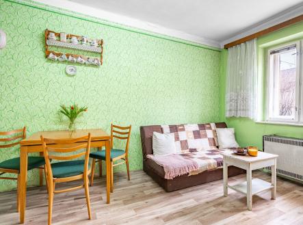 kuchyn původ od dveří | Prodej - dům/vila, 74 m²