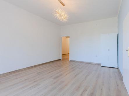 Obývací pokoj | Prodej bytu, 2+1, 74 m²