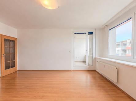 Obývací pokoj se vstupem na lodžii | Prodej bytu, 2+kk, 53 m²