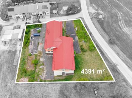 Prodej - nájemní dům, 1 650 m²