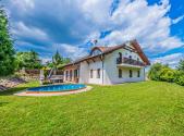 Prodej - dům/vila, 370 m²