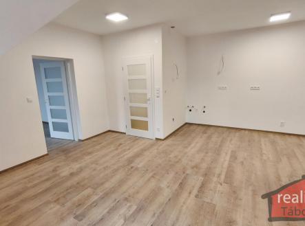 IMG_20251011_102130.jpg | Prodej bytu, 2+kk, 60 m²