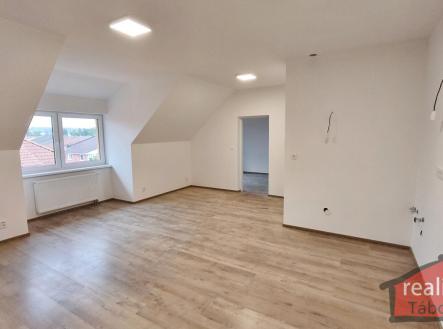 IMG_20251011_102152_1.jpg | Prodej bytu, 2+kk, 60 m²