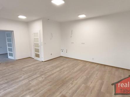 IMG_20251011_102141.jpg | Prodej bytu, 2+kk, 60 m²