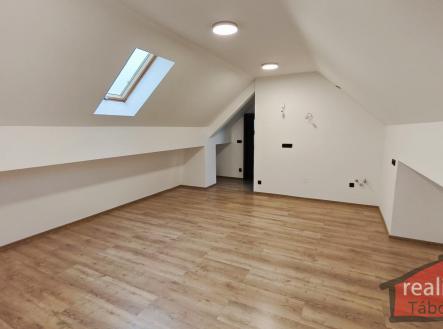 2.jpg | Prodej bytu, 2+kk, 60 m²