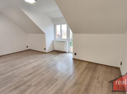Prodej bytu, 1+kk, 38 m² obrázek