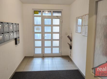 IMG_20251027_115903.jpg | Prodej bytu, 3+kk, 69 m²