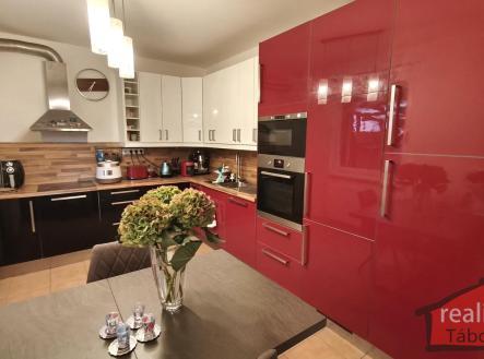 2.jpg | Prodej bytu, 3+kk, 69 m²