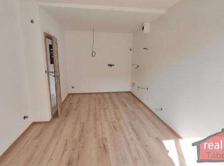 MVIMG_20260304_120352.jpg | Prodej bytu, 2+kk, 38 m²