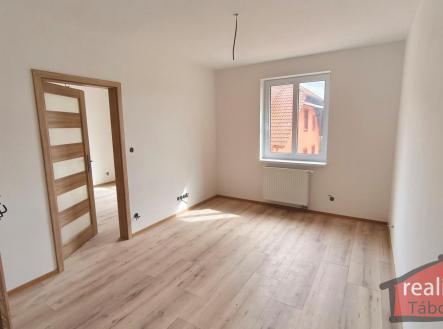 Prodej bytu, 2+kk, 40 m² obrázek