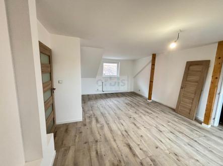 IMG_2695.jpg | Prodej - dům/vila, 240 m²