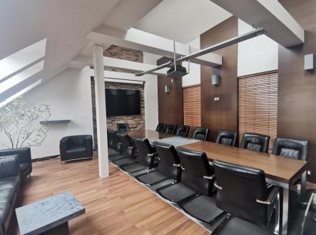IMG_20260414_120201.jpg | Pronájem - kanceláře, 180 m²
