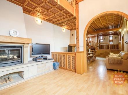 Pronájem bytu, atypický, 219 m² obrázek